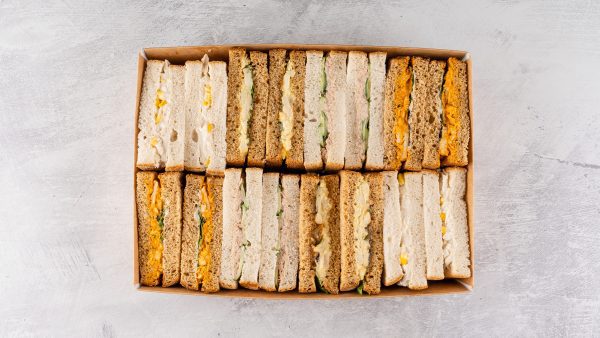 We offer catering delivery on all our sandwich food boxes